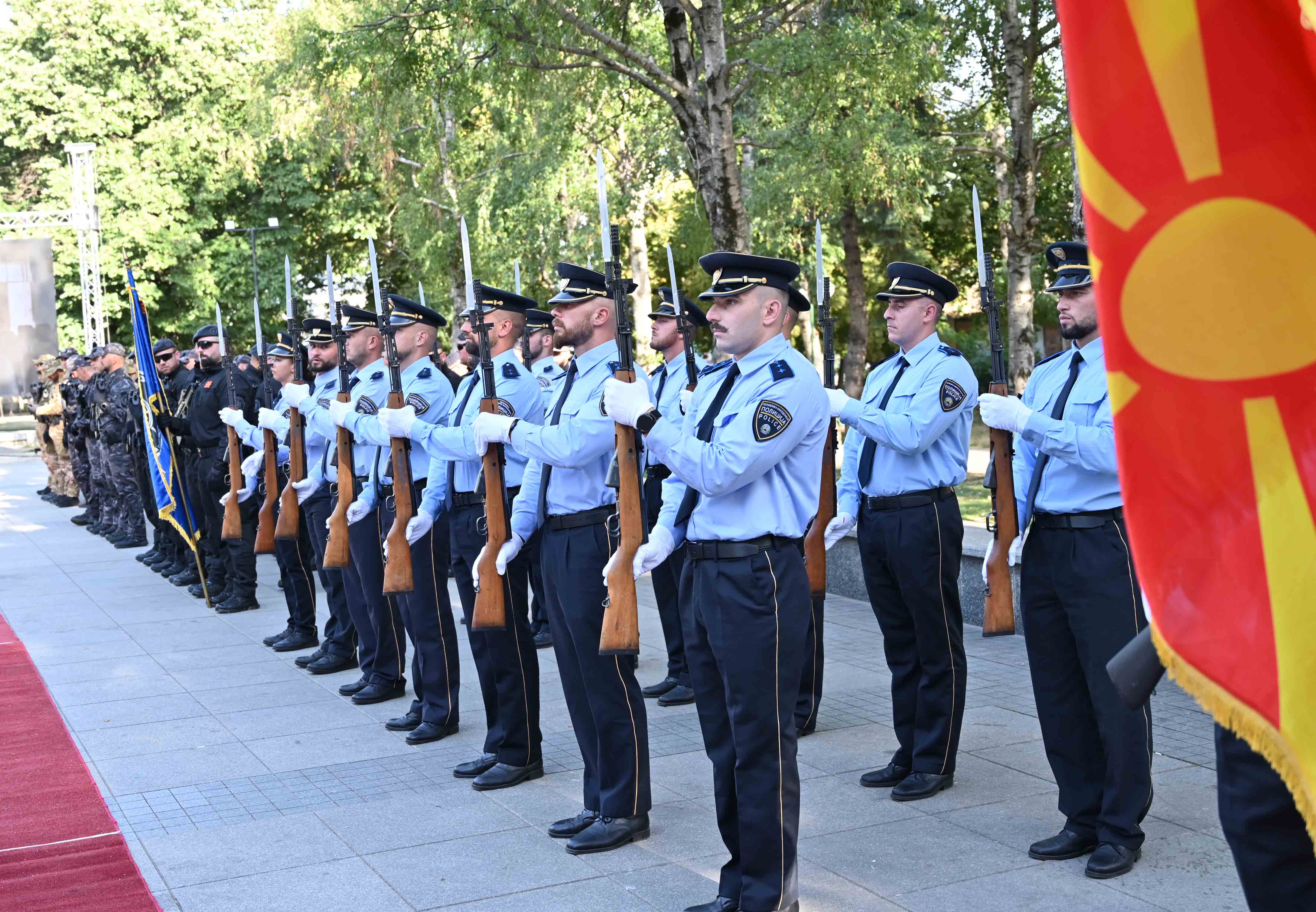 25-godini-edinica-za-brzo-rasporeduvanje-sekogas-i-sekade-image-DHCq.jpg