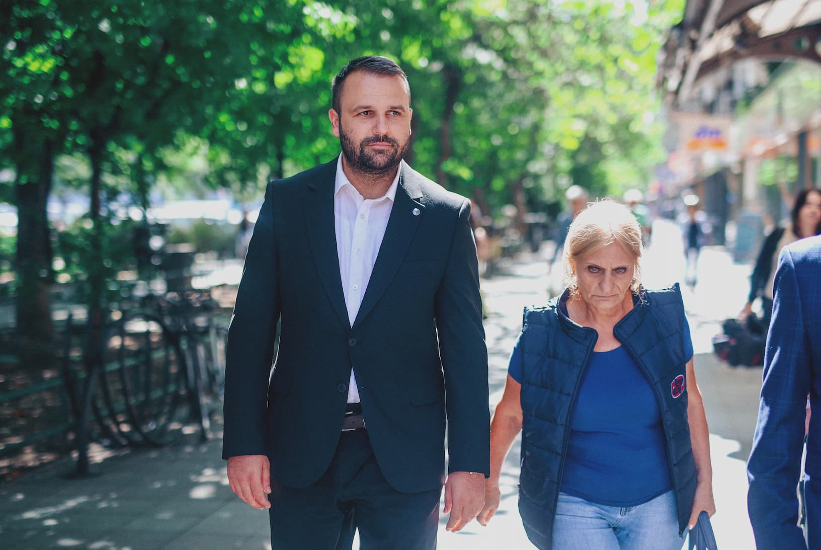 durmisi-po-zamrznati-ceni-na-skolskiot-pribor-sledi-namaluvanje-na-cenite-na-osnovnite-prehranbeni-proizvodi-nosime-merki-za-zastite-na-standard-na-gragjanite-image-r6IH.jpg