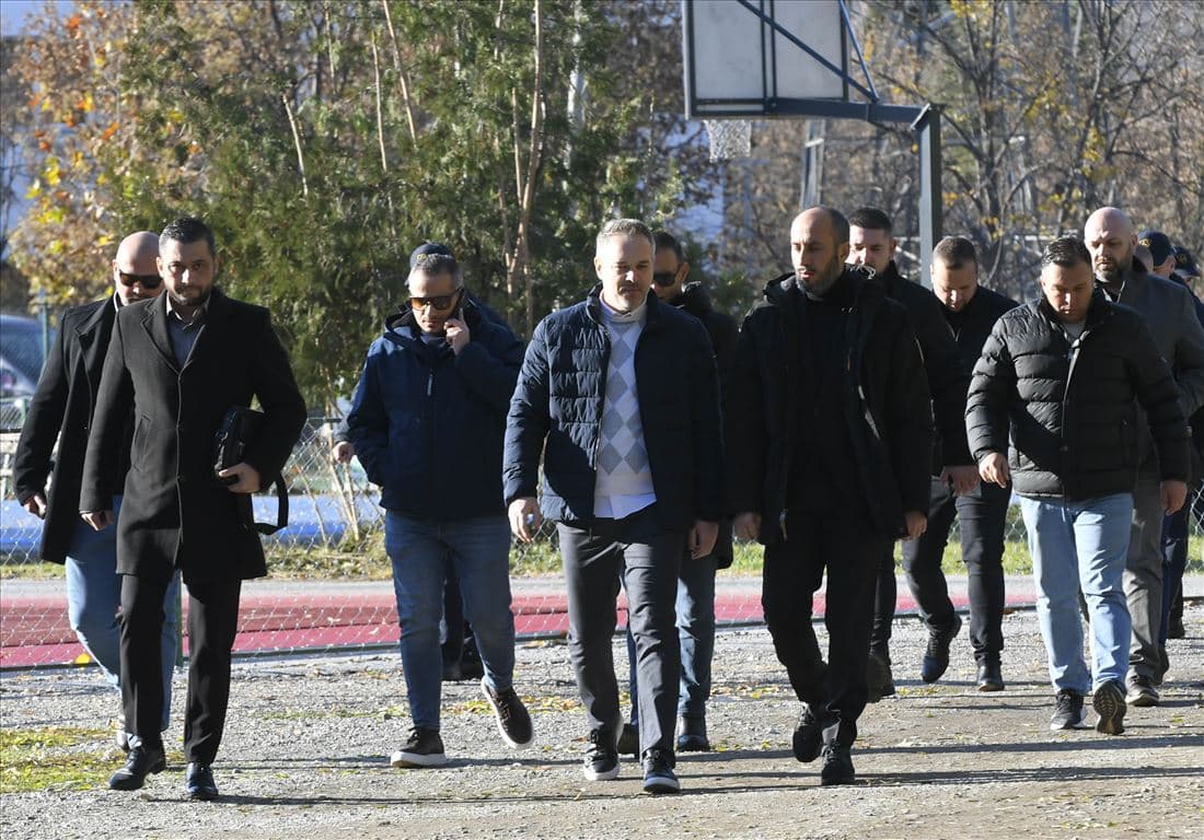 inicijativa-do-vas-za-vas-policijata-megju-gragjanite-veles-image-AALm.jpg