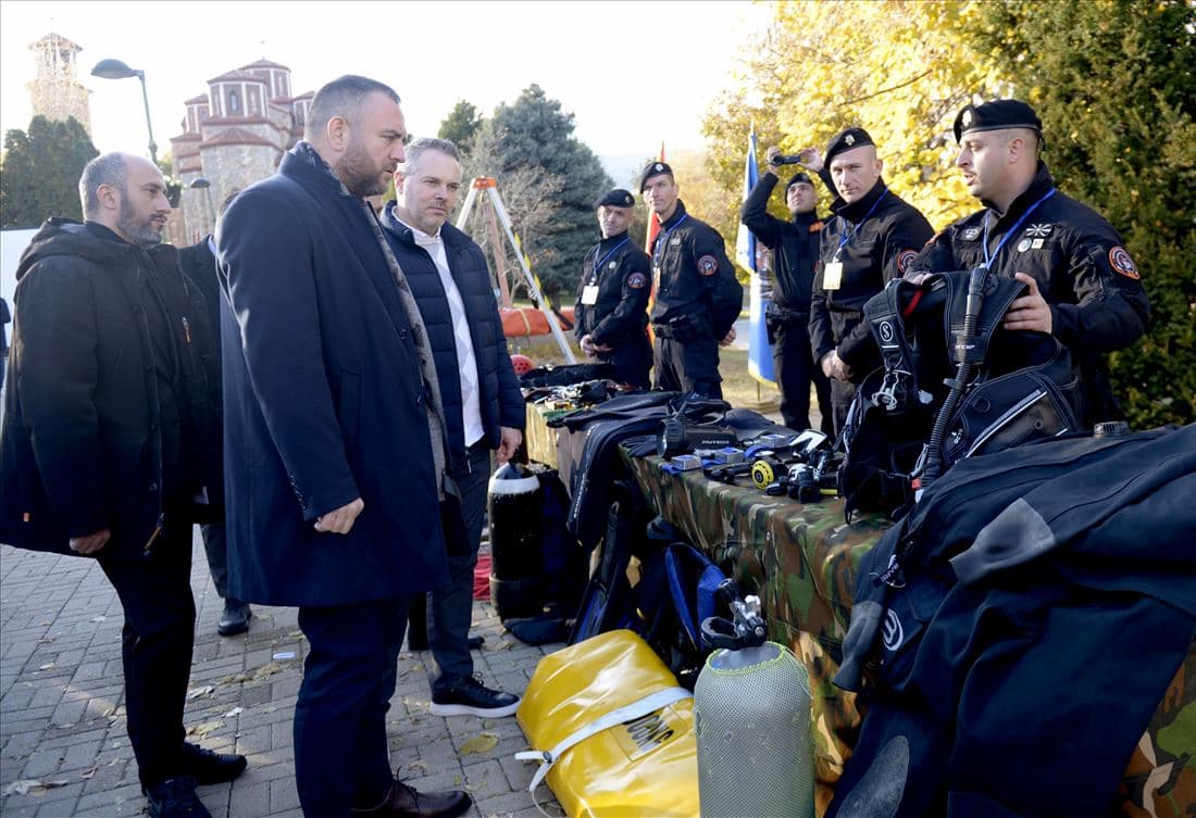 inicijativa-do-vas-za-vas-policijata-megju-gragjanite-veles-image-OQeg.jpg