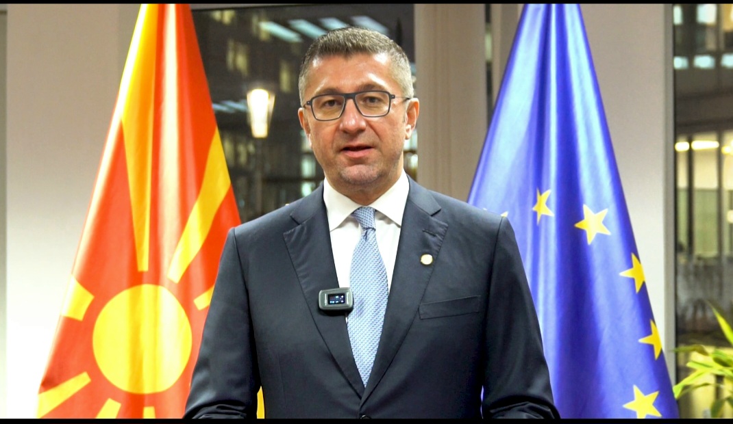 mickoski-od-brisel-vladata-ostanuva-fokusirana-na-reformite-podgotveni-sme-da-razgovarame-za-se-sto-e-principielno-za-drzavata-i-gragjanite-no-ultimatumi-ne-prifakjame-image-iJlv.jpg
