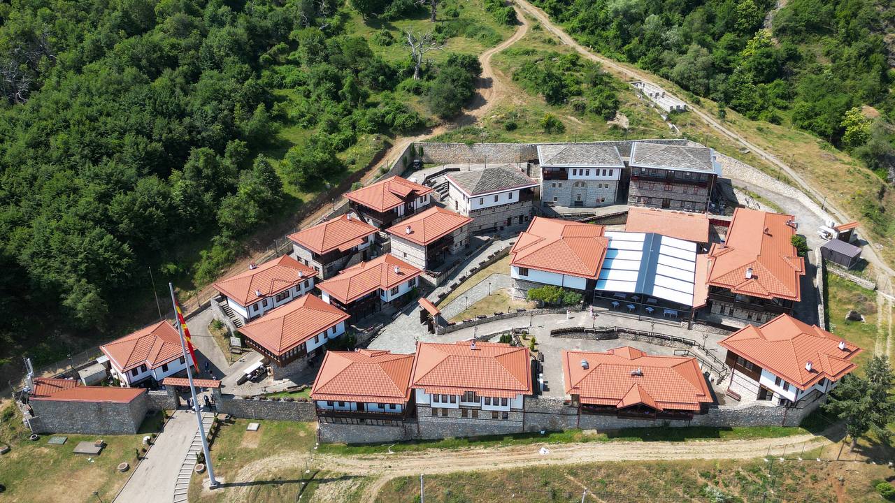 mickoski-po-7-godini-denes-se-otvori-etno-kompleksot-makedonsko-selo-image-jLnW.jpg