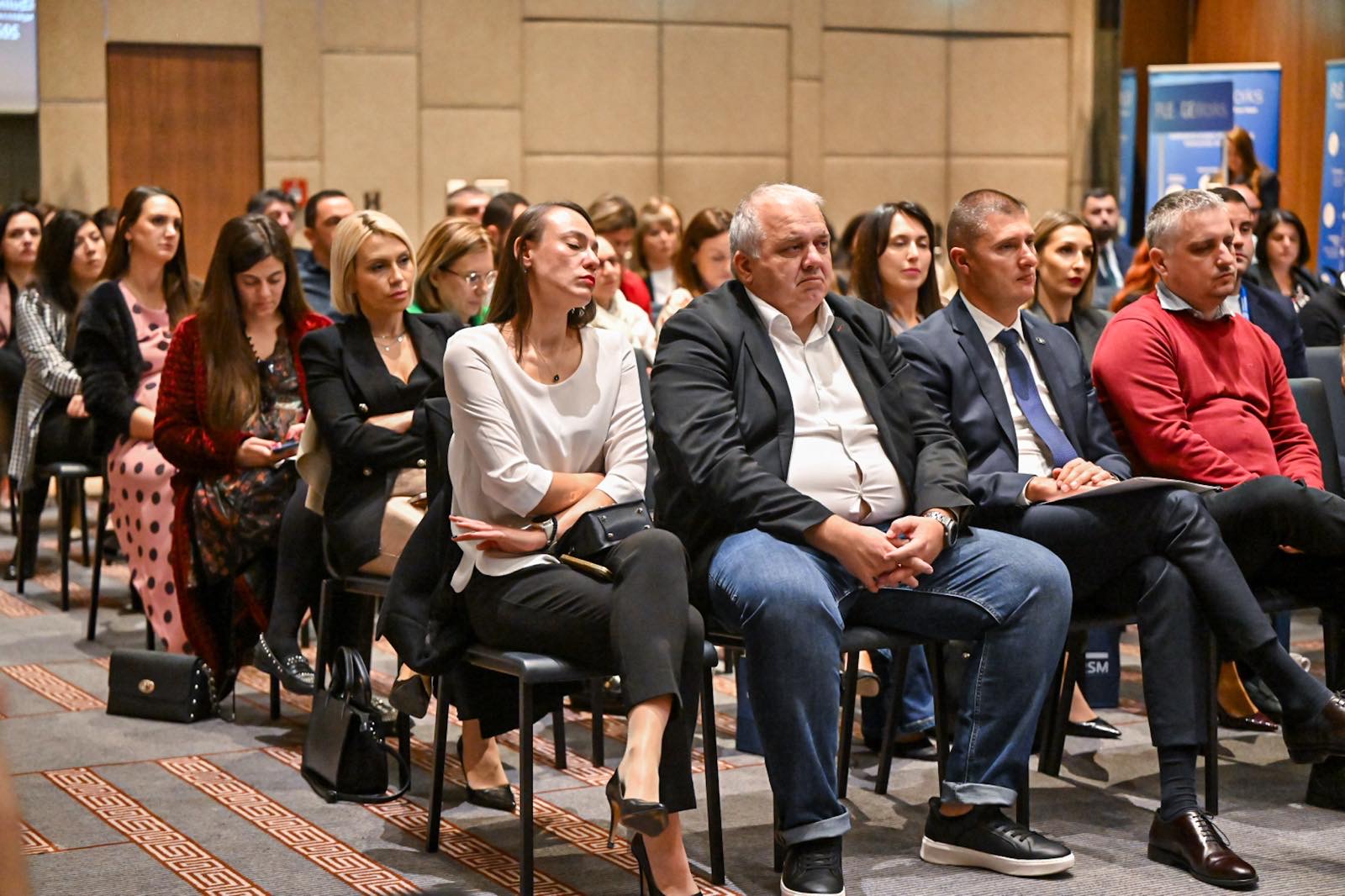 mincev-javnata-administracija-mora-da-bide-mesto-kade-lugjeto-rastat-pridonesuvaat-i-se-cuvstvuvaat-dobro-image-UcGv.jpeg