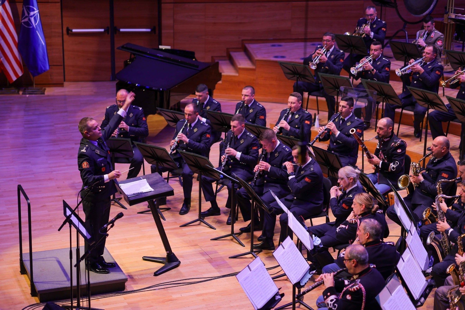 prednovogodisen-koncert-na-makedonskiot-voen-orkestar-so-orkestrite-na-cetiri-sojuznicki-armii-image-t04w.jpeg