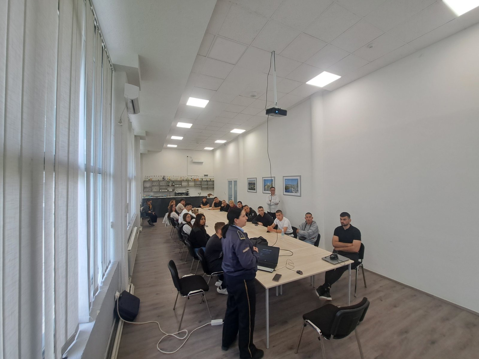 svr-oxrid-odgovorno-slavi-go-uspexot-galerija-image-XSNv.JPG