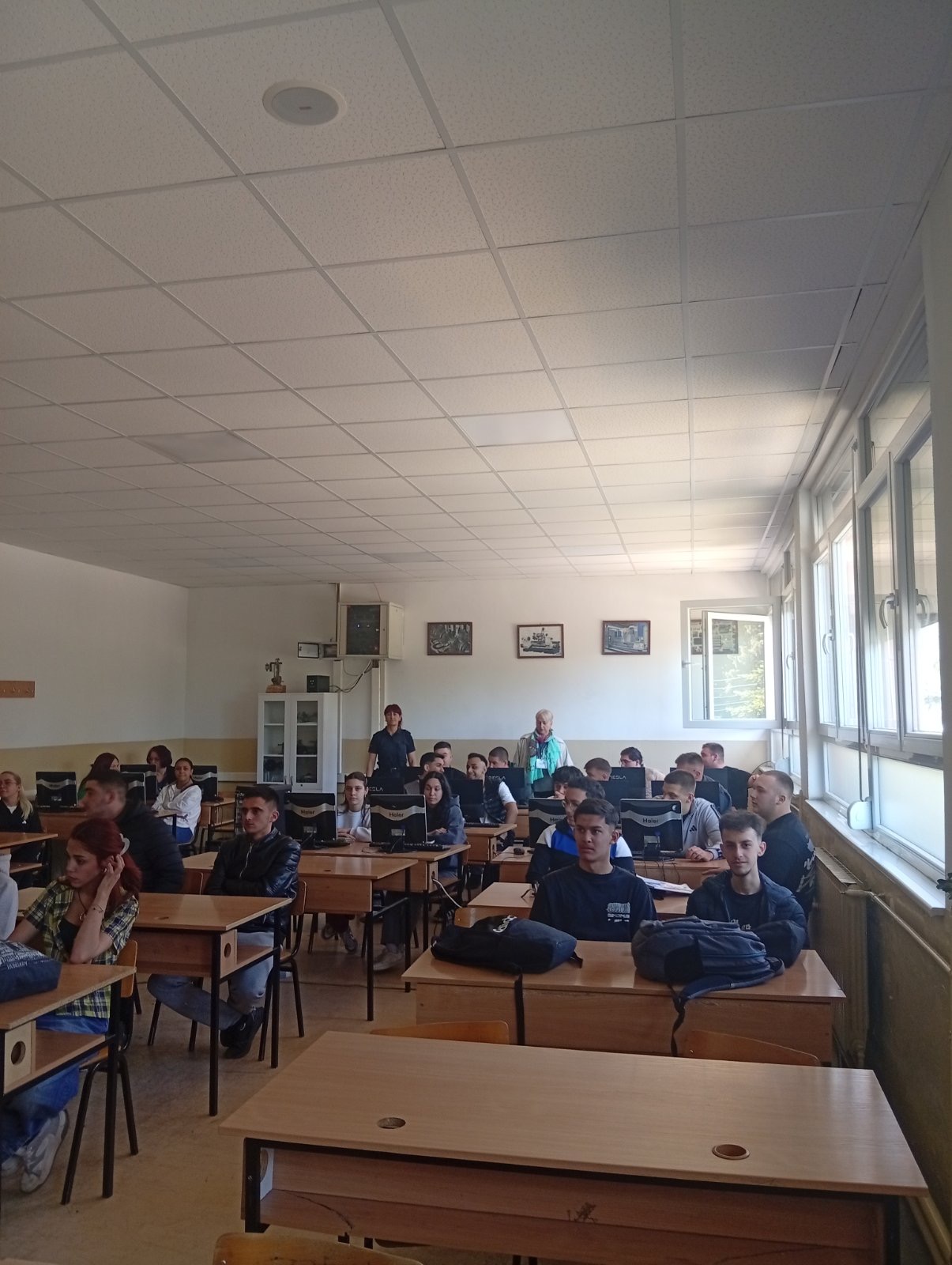 svr-oxrid-odgovorno-slavi-go-uspexot-galerija-image-lEZx.JPG