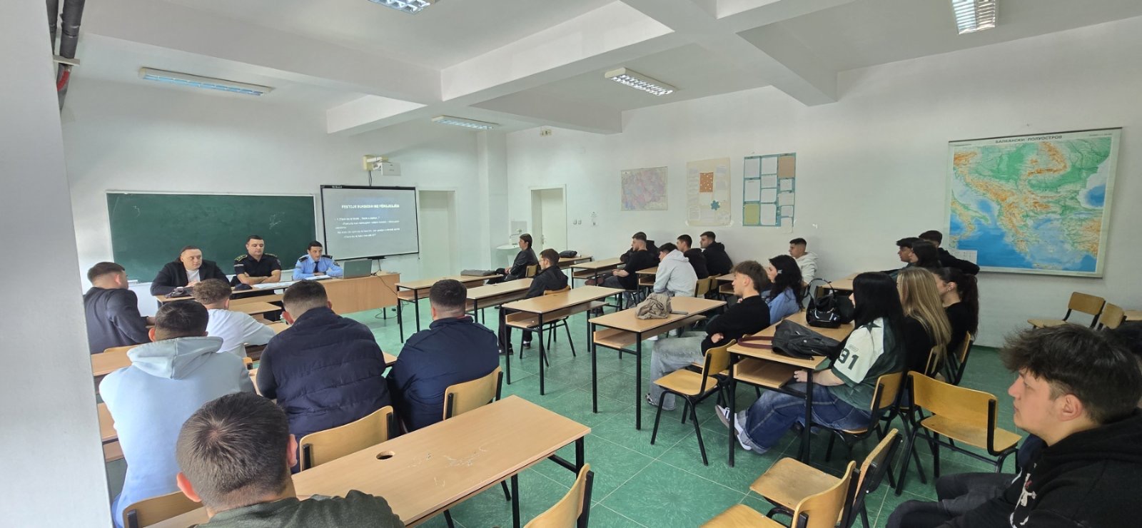 svr-oxrid-odgovorno-slavi-go-uspexot-galerija-image-vNUG.JPG