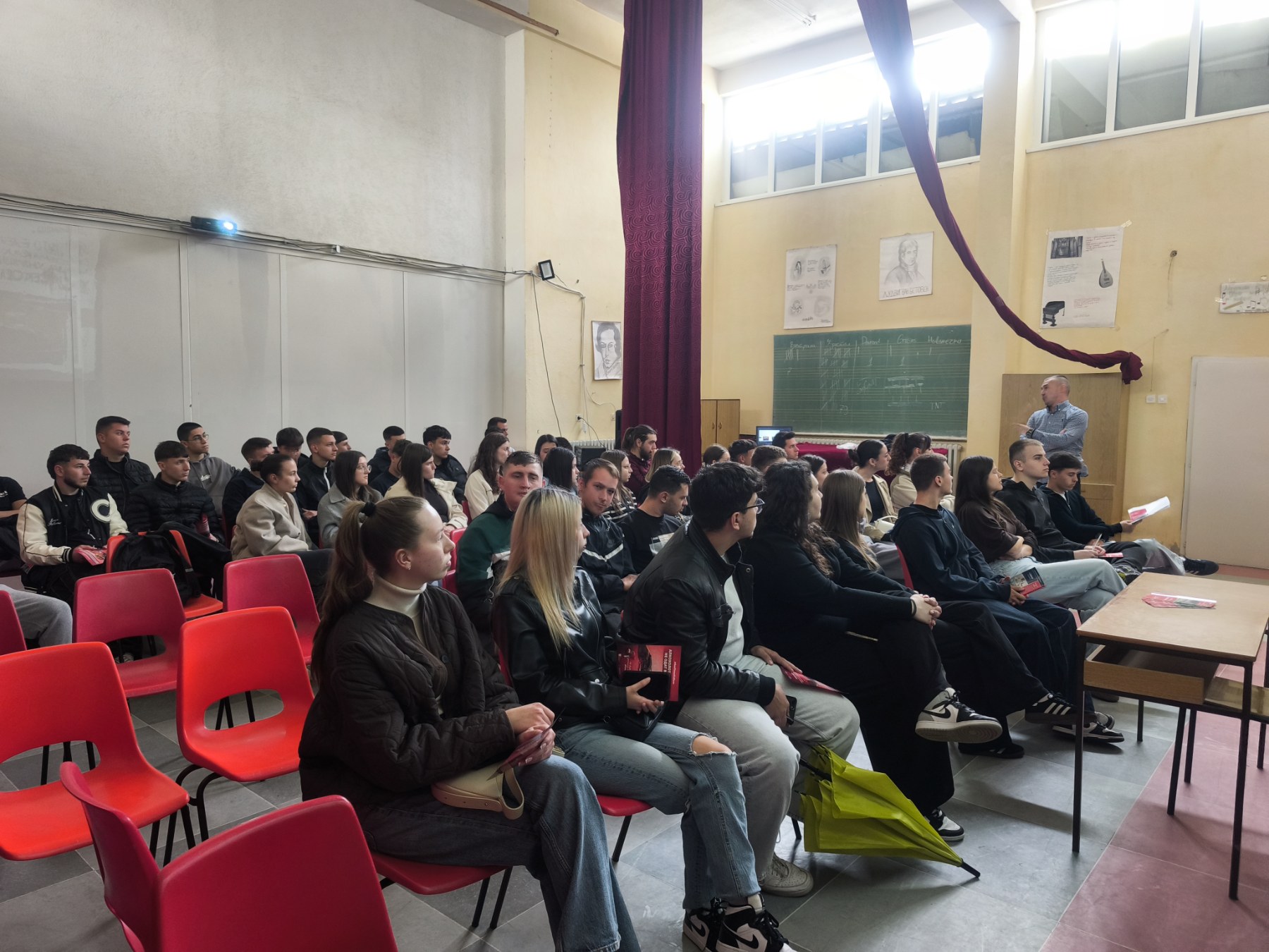 svr-strumica-odgovorno-slavi-go-uspexot-galerija-image-QIt6.jpeg