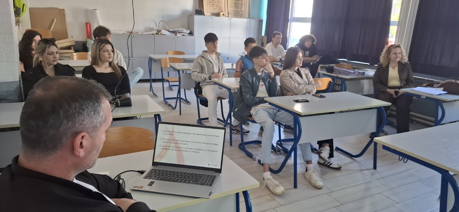 svr-tetovo-odgovorno-slavi-go-uspexot-galerija-image-VzfQ.jpeg