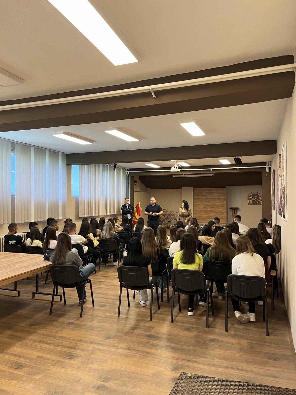 svr-veles-odgovorno-slavi-go-uspexot-galerija-image-7Ehk.JPG