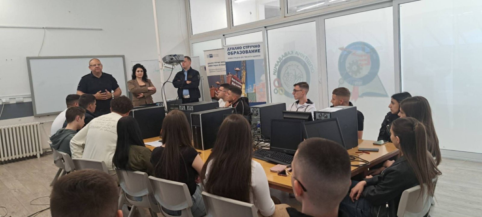 svr-veles-odgovorno-slavi-go-uspexot-galerija-image-bqoP.JPG