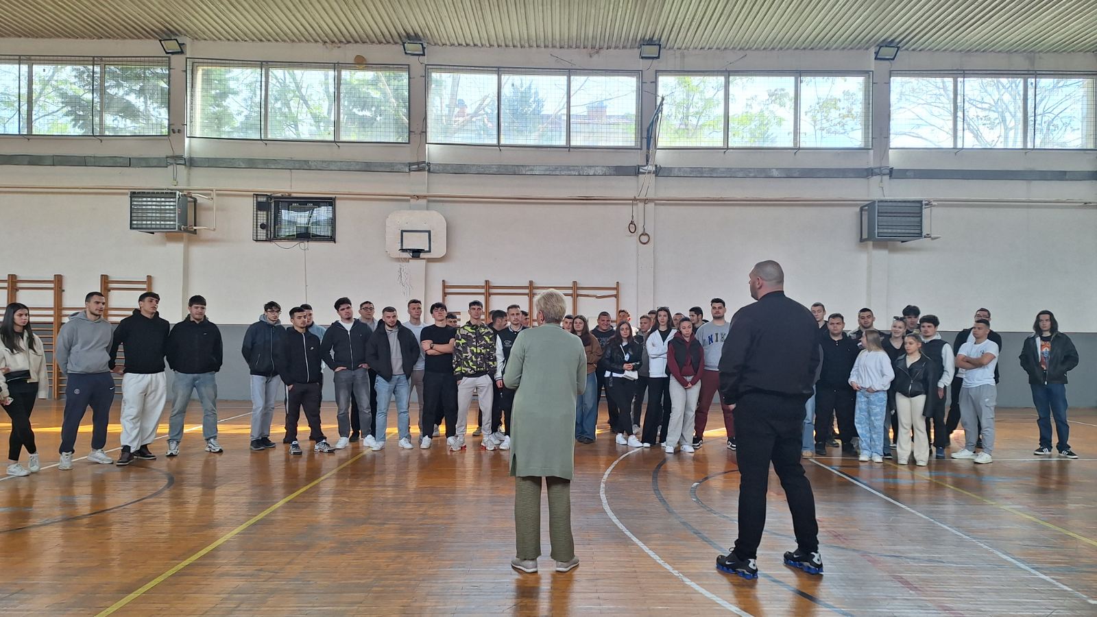 svr-veles-odgovorno-slavi-go-uspexot-galerija-image-nyhF.jpeg
