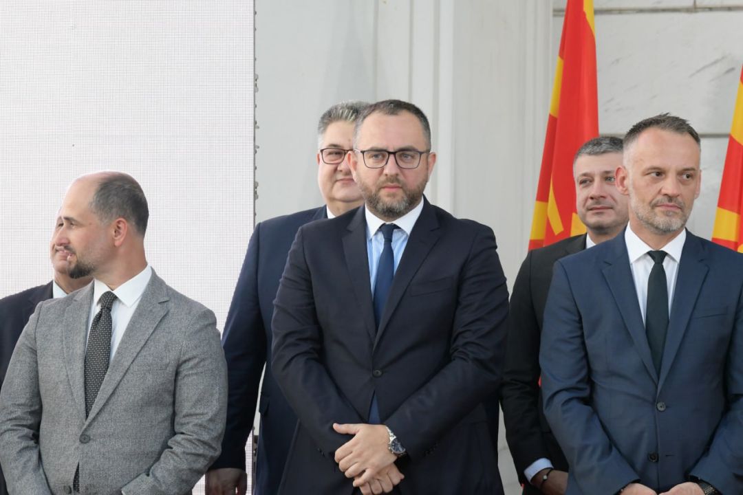 vladata-pred-gragjanite-so-pocetok-na-kampanja-go-prezentirase-srabotenoto-za-1-godina-godina-na-stabilizacija-osnova-na-idniot-rast-i-razvoj-image-axfo.jpg