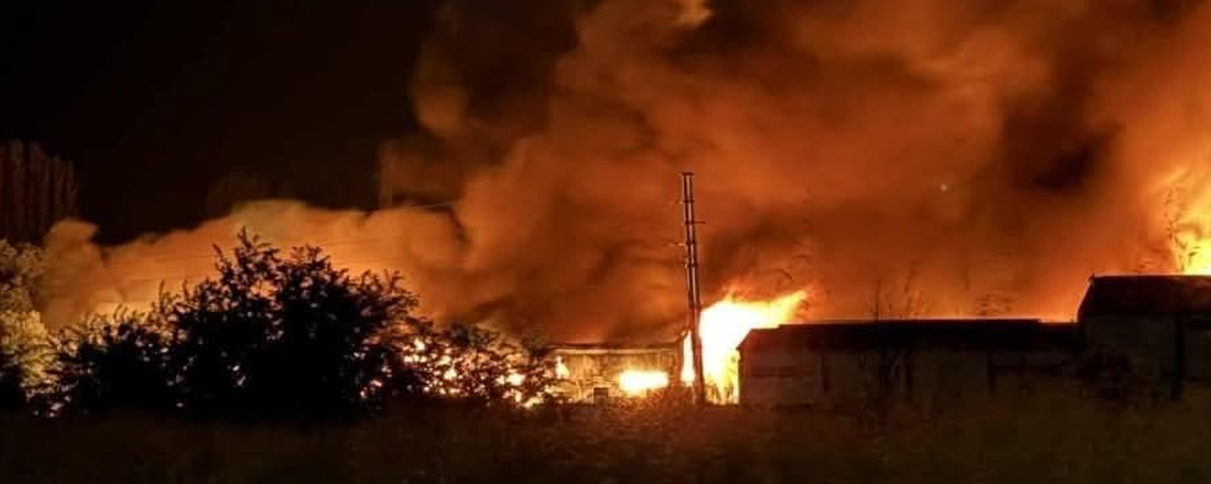 16 повредени во вчерашниот пожар во фабрика во Виница