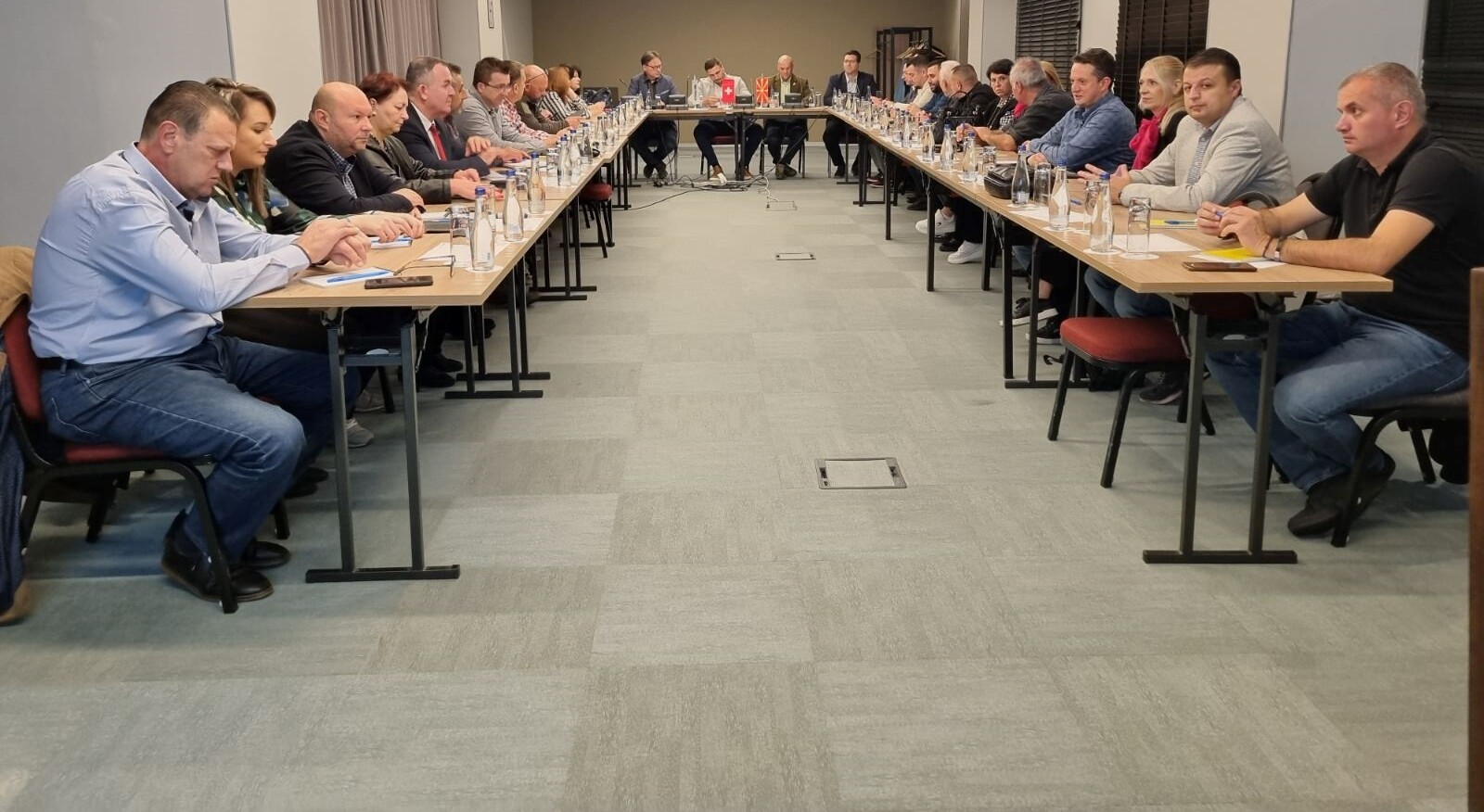 6-ти состанок и работилница за управување со пожари