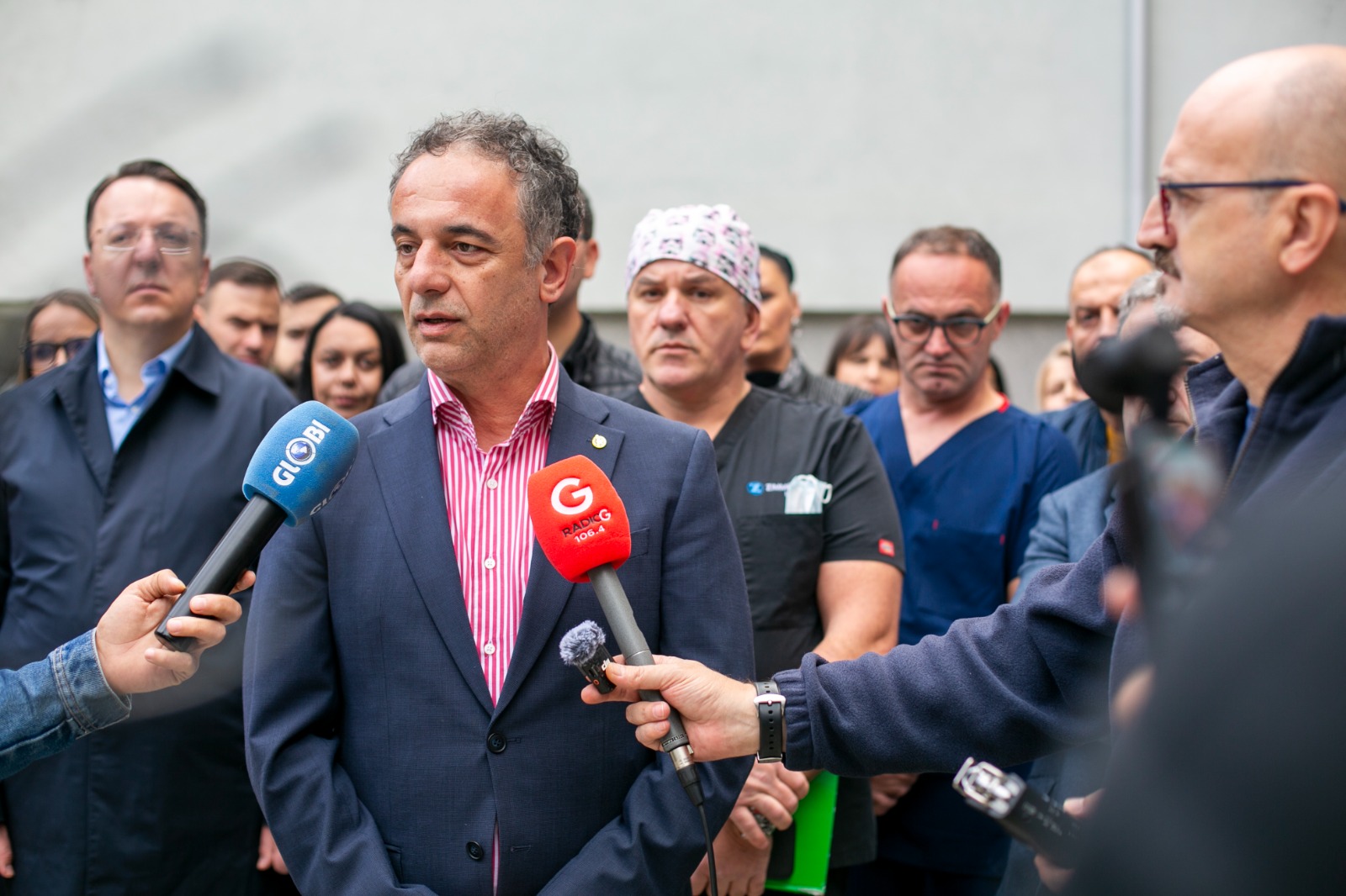 Алиу во Гостивар: Нова сала за ортопедија и трауматологија во болницата, првите операции заедно со тимот од Клиниката за ТОАРИЛУЦ