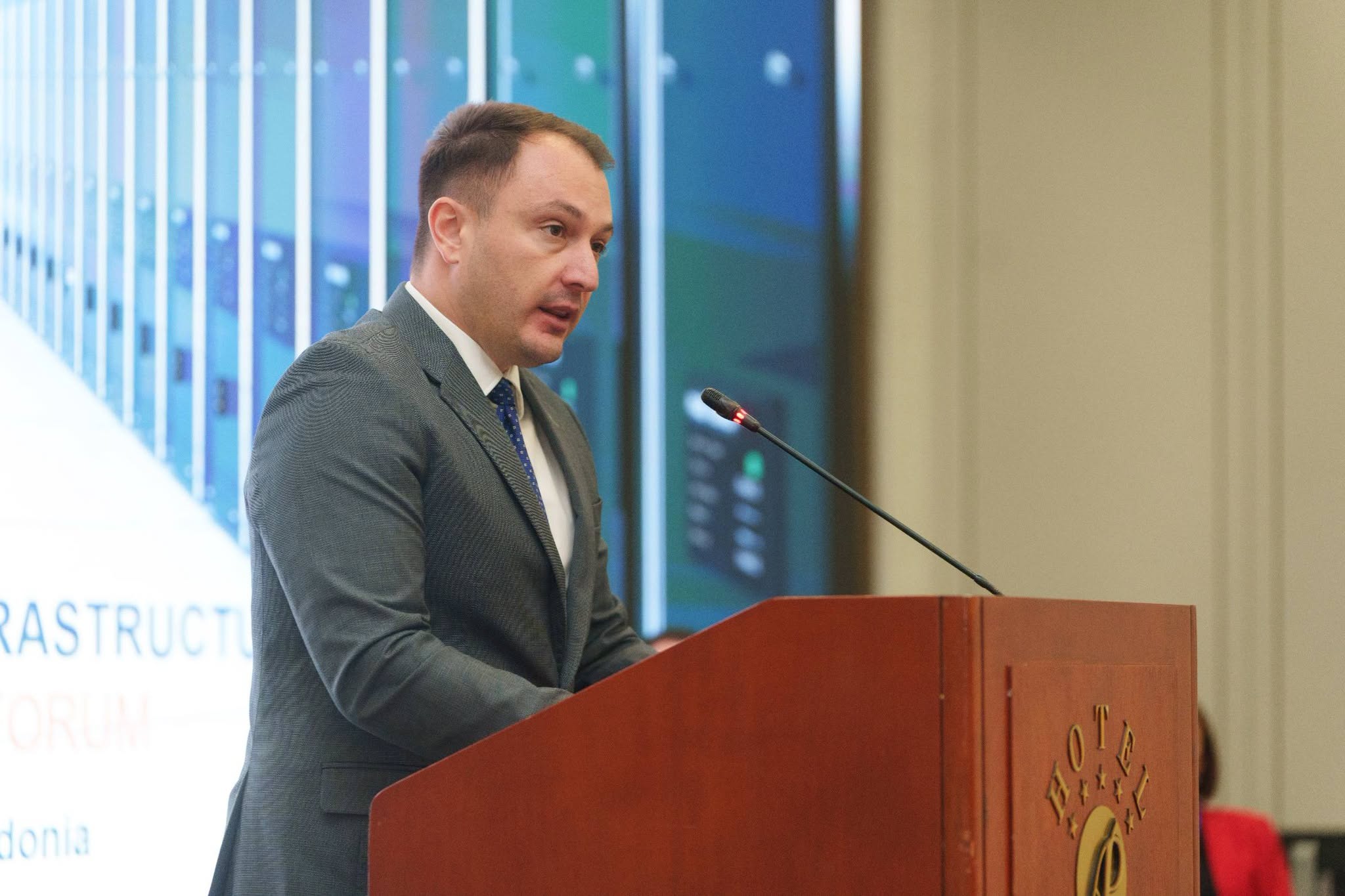 Андоновски: Инвестициите во дата-центри носат нов капитал, нова инфраструктура и нови можности за нашата економија