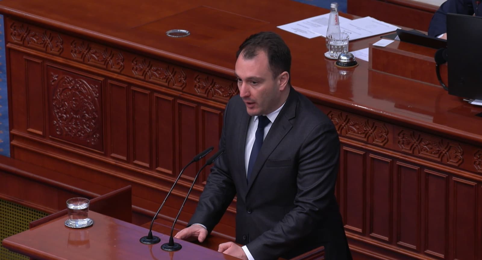 Андоновски: Со измените на Законот за електронски комуникации го спречуваме нелегалното приредување на Онлајн игрите на среќа