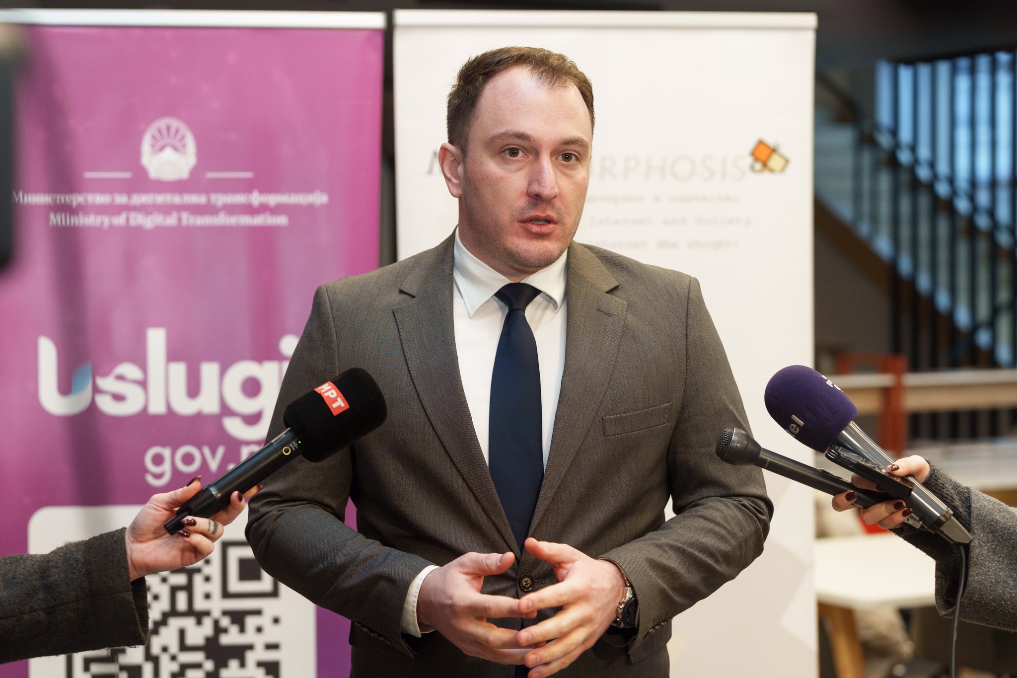    Андоновски: Заложба на оваа Влада е да биде транспарентна и отворена