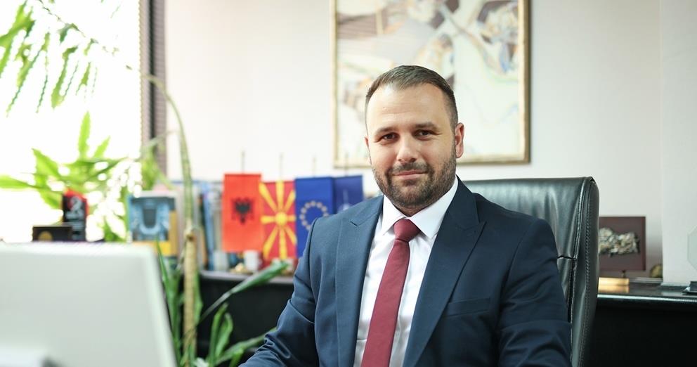 Бесар Дурмиши ја презеде функцијата министер за економија и труд