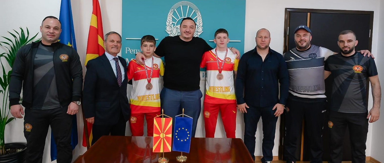 Борењето има иднина! Министерот Борко Ристовски упати честитки за млади борачи – медлисти на ЕП У15