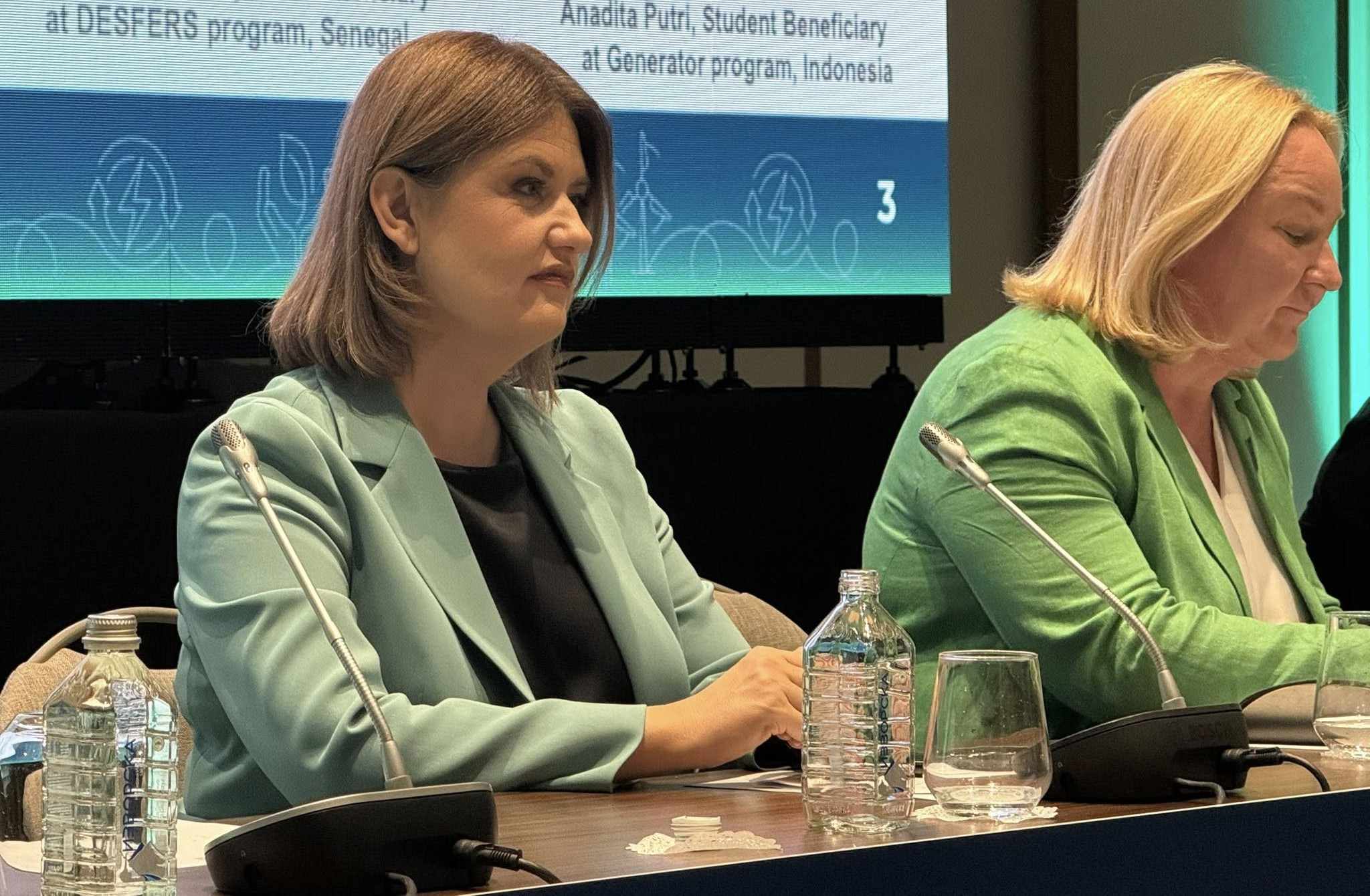 Божиновска: Кога жените водат, енергетиката свети посилно – не чекајте дозвола, заземете го вашето место