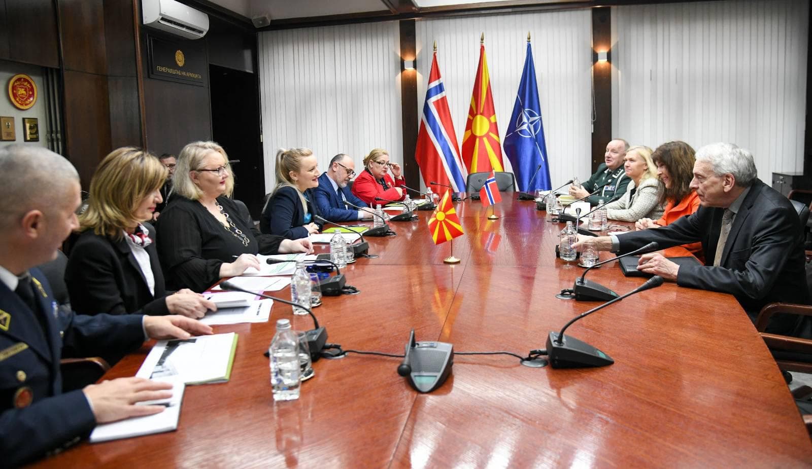 Чуповска – Ристова: Министерството е силно посветено на развојот на човечкиот потенцијал во одбраната