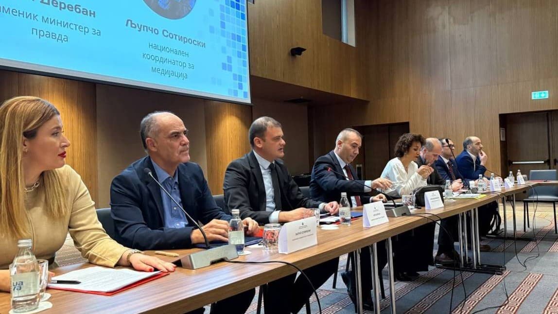 Да изградиме систем во кој судските сали ќе останат за најтешките случаи, а сите останати спорови ќе се решаваат таму каде што припаѓаат – во преговори, со посредник, со почит и емпатија