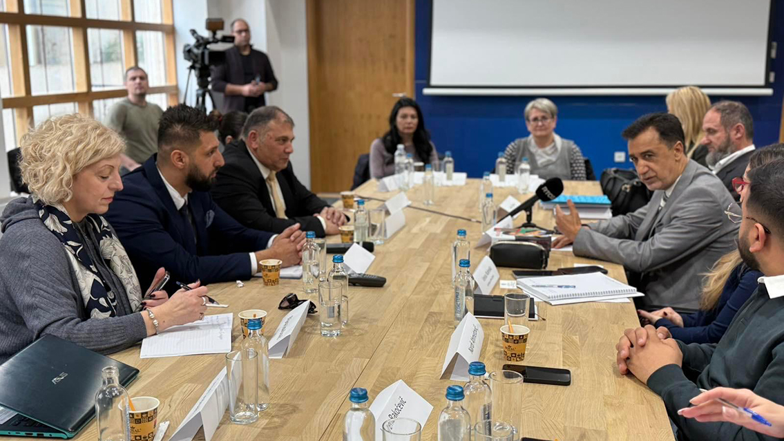 Делегација од Црна Гора во посета на МОЗ