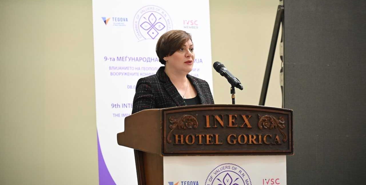 Димитриеска-Кочоска: Геополитичката нестабилност носи нови економски предизвици, приоритет останува заштитата на стандардот на граѓаните 
