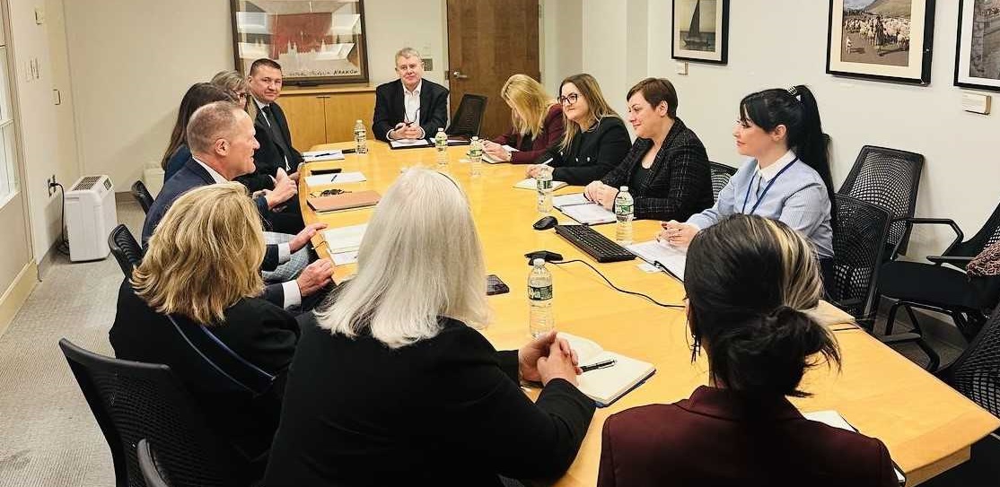 Димитриеска-Кочоска на средба со претставници на Трезорот на САД: Продлабочување на соработката за поголема транспарентност и ефикасност во управувањето со јавните средства