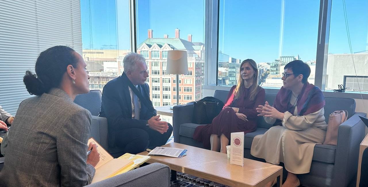 Димитриеска-Кочоска на средби во ММФ – Го стабилизираме управувањето со јавните финансии, фокусот е на дисциплинирано буџетско трошење, ефикасно прибирање на приходите и економски