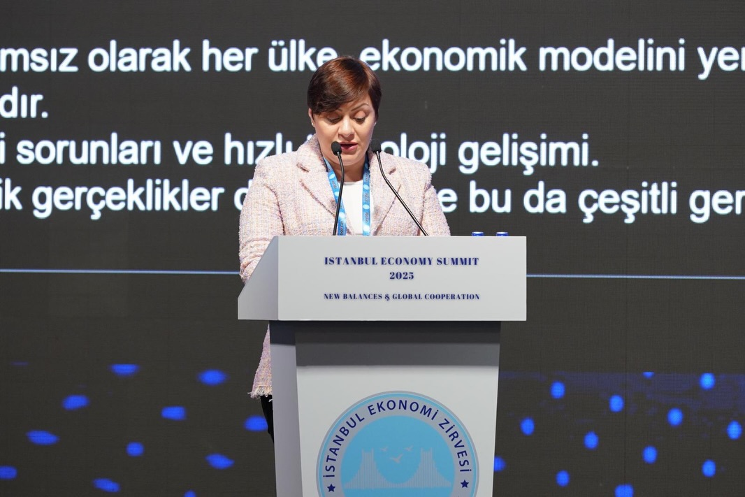 Димитриеска-Кочоска од Истанбулскиот економски Самит: Глобалните промени не се закана, туку можност за развој