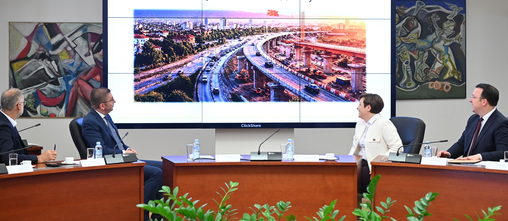 Димитриеска-Кочоска: Прв состанок на Комитетот за јавни инвестиции – Воведуваме посистемски, потранспарентен и поорганизиран начин за планирање и реализирање на капитални проекти 