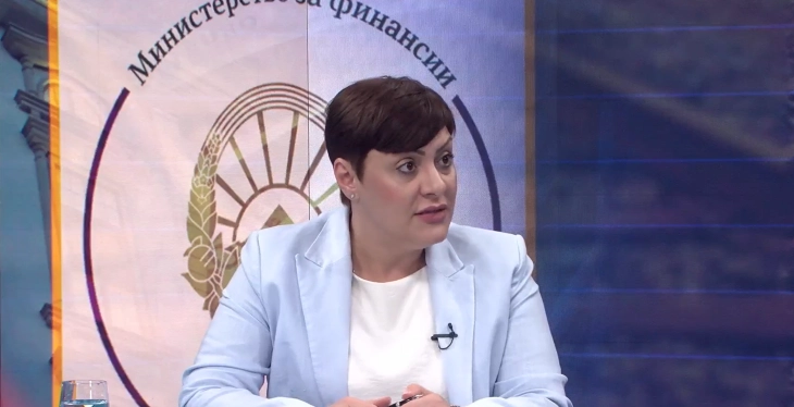 Димитриеска-Кочоска: Растот на платите го надминува растот на цените – економијата се движи во позитивна насока  