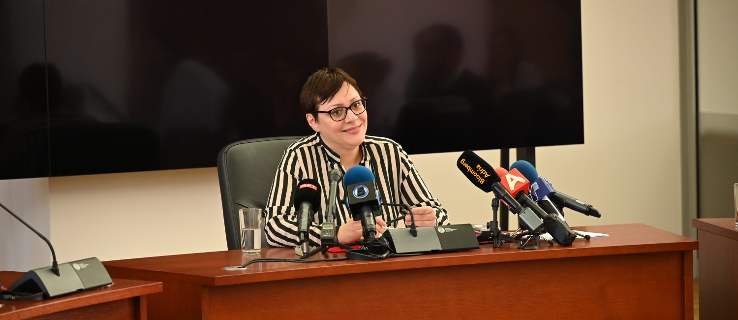 Димитриеска-Кочоска: Со Предлог-буџетот за 2025 година капиталните расходи се реални инвестиции, а не трансфери