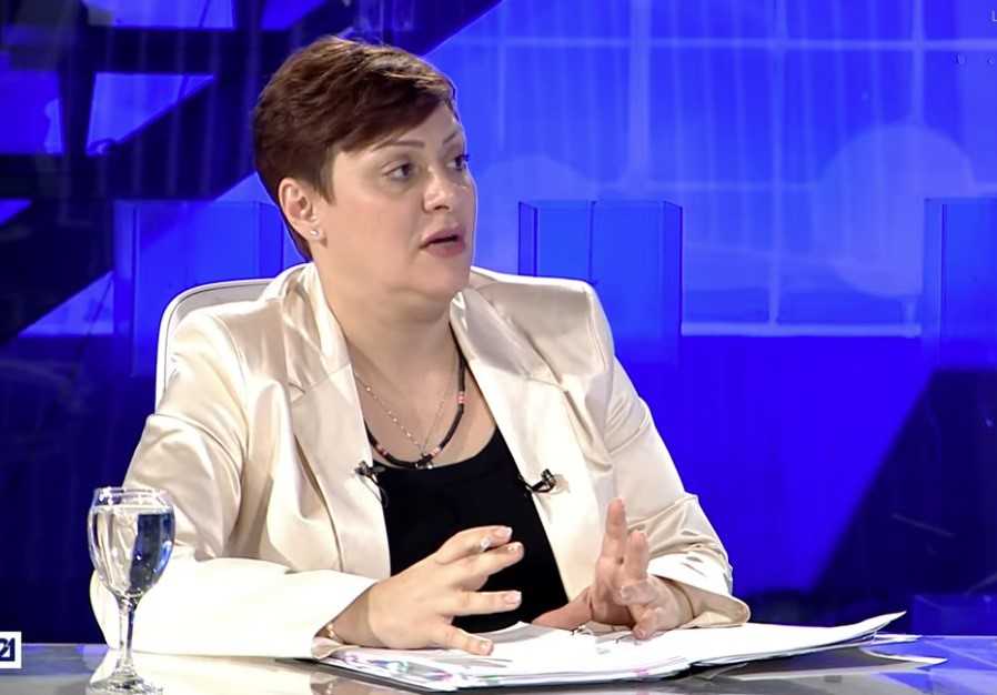 Димитриеска-Кочоска: Внимателно се пристапува кон издавањето на еврообврзницата, постапката е започната, остануваме на планираните проекции  