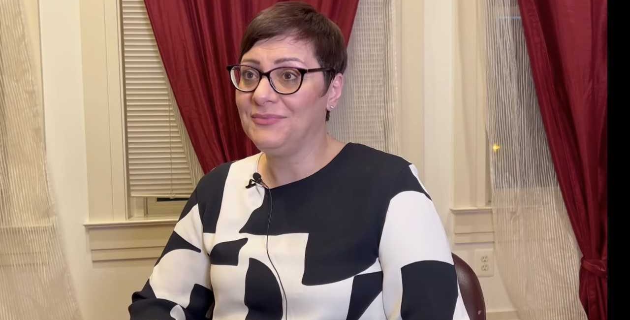 Димитриеска-Кочоска за Глас на Америка: Растот на економијата следната година над 3,5%, се темели на инвестиции