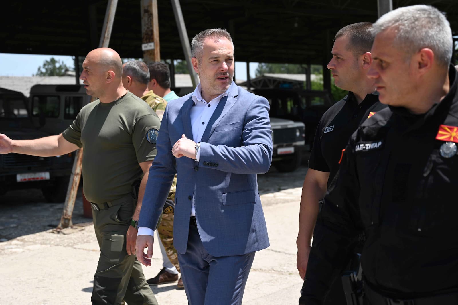 Директорот на БЈБ, Александар Јанев присуствуваше на вежбовни активности на САЕ Тигар кои се дел од заедничката обука со армискиот баталјон „Волци“ и специјалните сили на армијата на САД