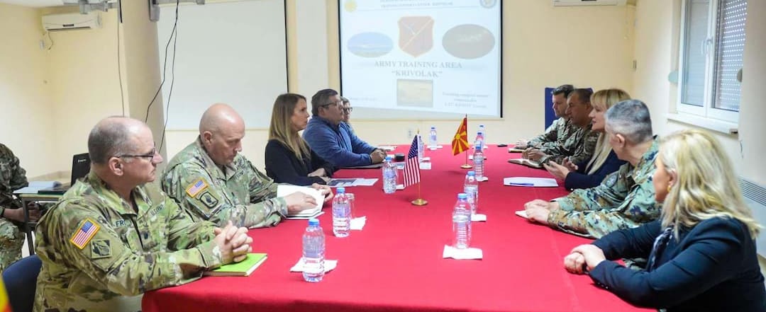 Државниот секретар Чуповска Ристова и заменикот шеф на мисијата на САД, Варнс во посета на АП„Криволак“