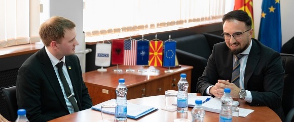 Државниот секретар, Фатмир Сабриу се сретна со Сантери Леинонен, специјален претставник на ОБСЕ за младински прашања