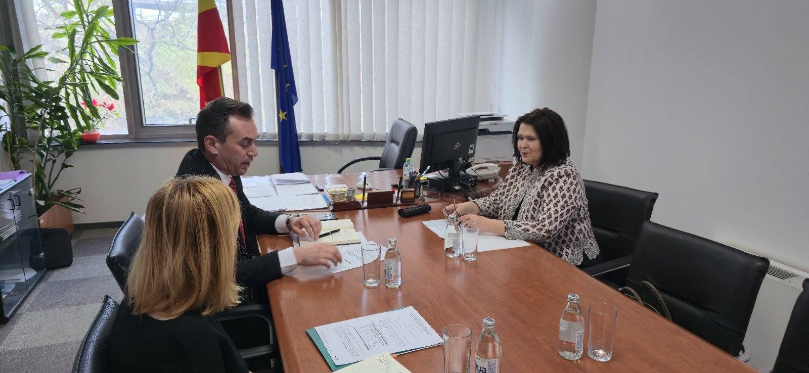 Државниот секретар Серафимовски оствари средба амбасадорката на Словачката Република во нашата земја, Н.Е. Ивета Хрицова