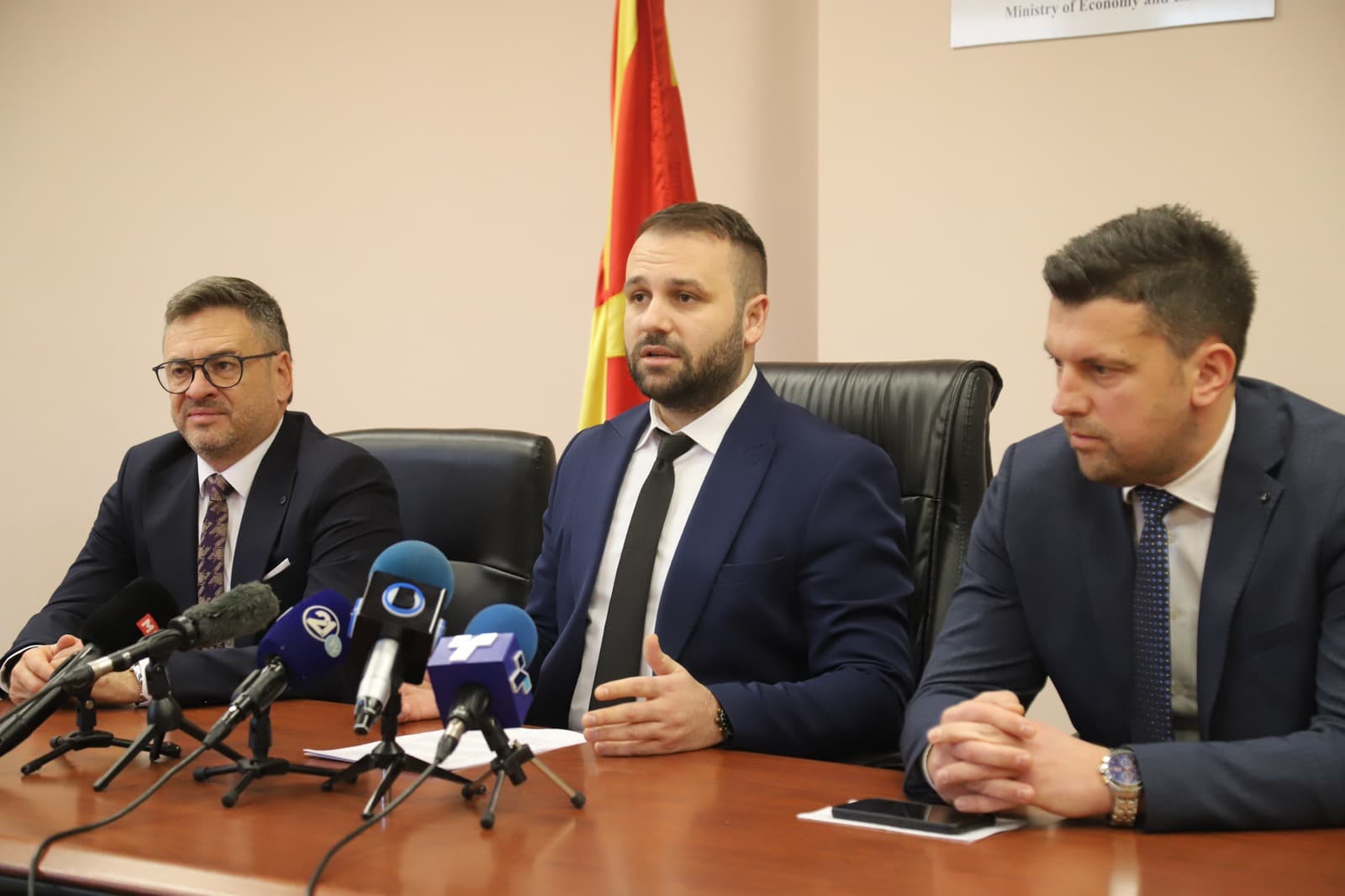 Дурмиши: Бројот на производи во „Новогодишната кошница“ достигна 1036, расте интересот на компаниите да се приклучат во акцијата