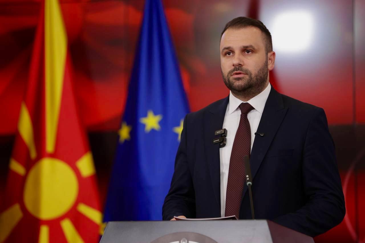 Дурмиши: Објавени два јавни повици од мерките за самовработување, за млади до 29 години грантови за отварање бизнис до 10.000 евра, а за невработени над 29 години грант до 7.000 евра