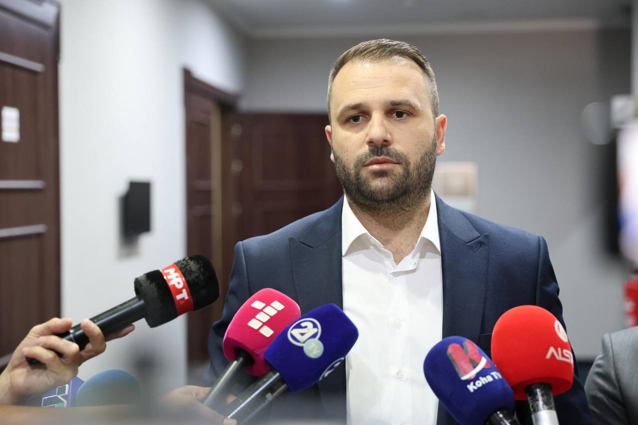 Дурмиши: Со 40 милиони евра државата отвора врати за нови вработувања и бизниси