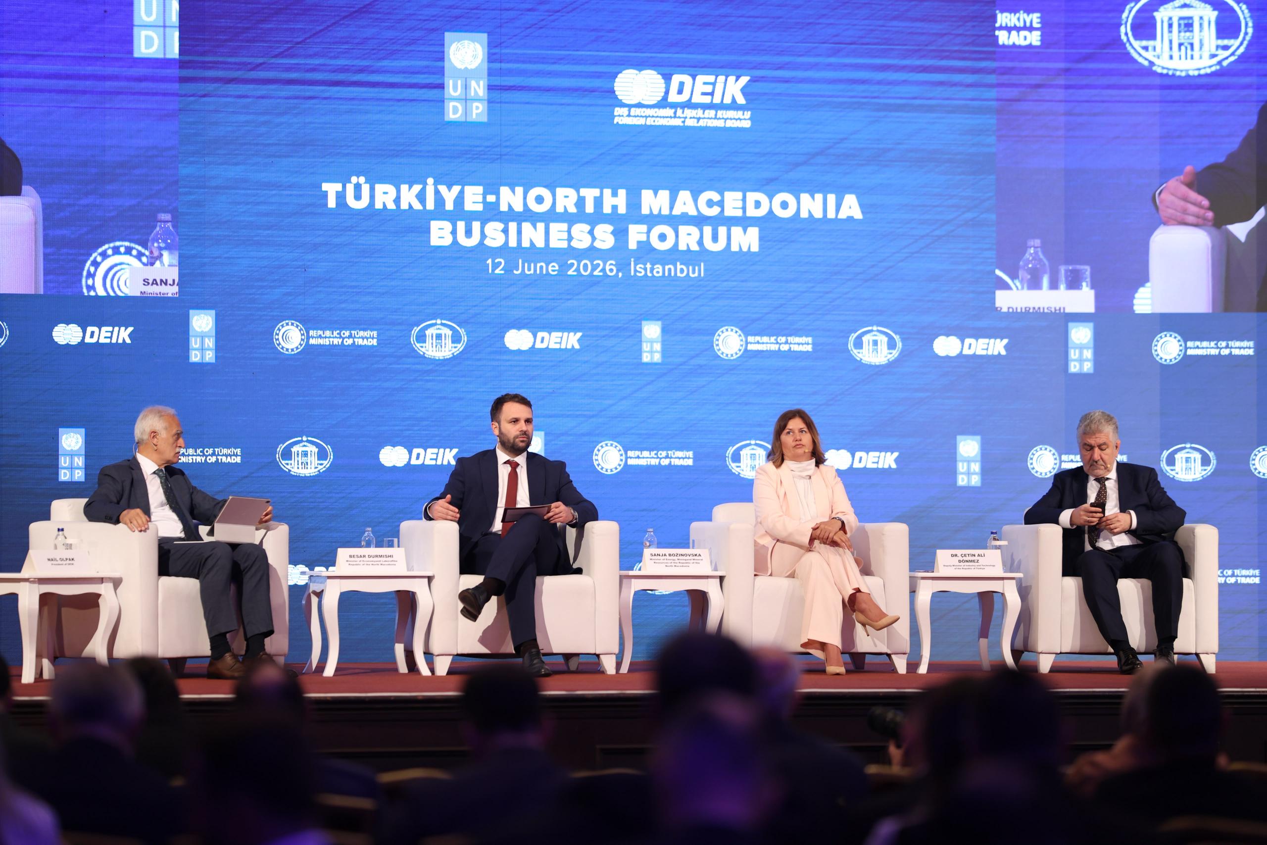 Дурмиши во Истанбул: Северна Македонија е сигурен партнер и атрактивна инвестициска дестинација за турските компании