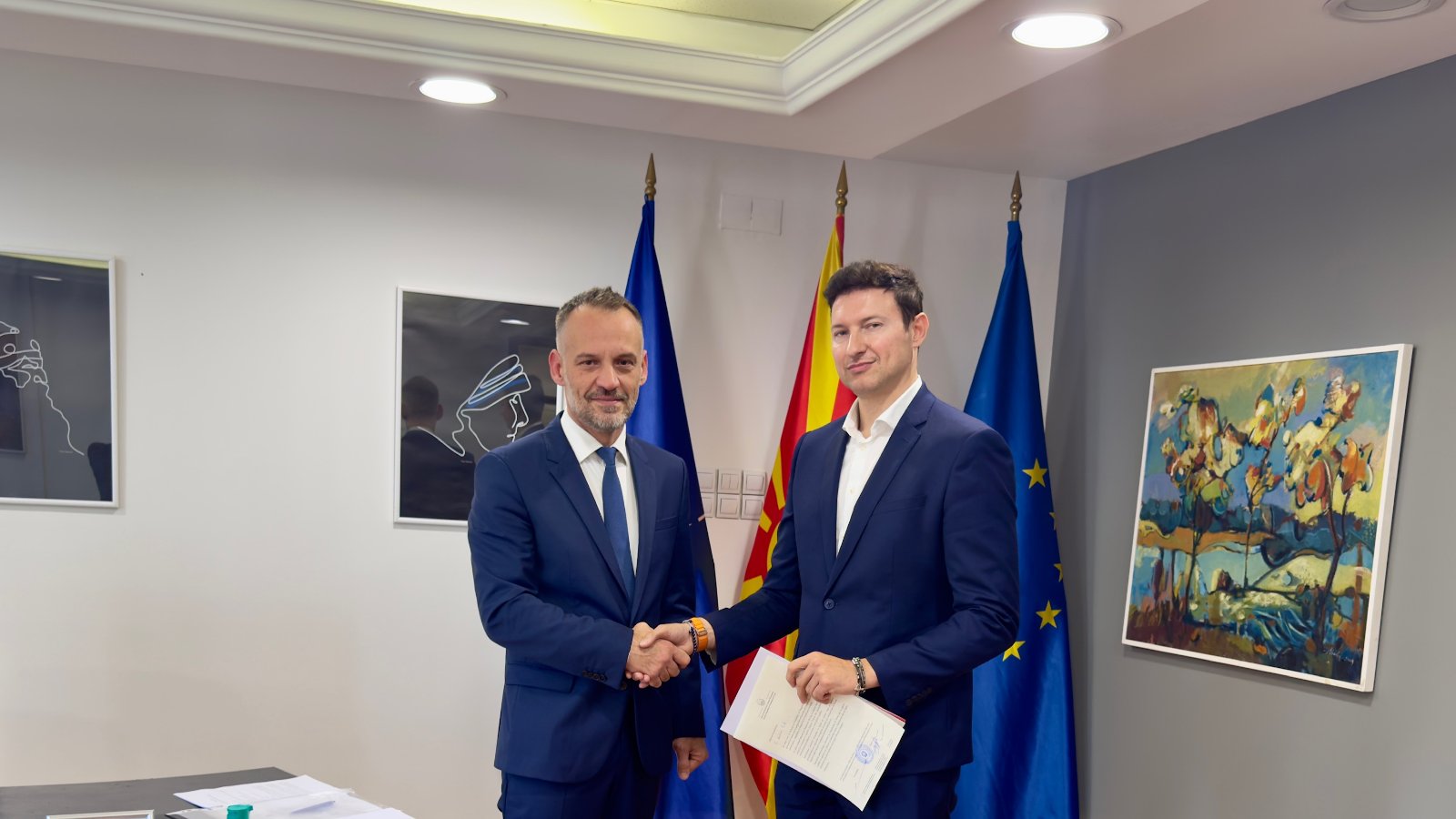 Фетаи на работна средба за одбележување на Денот на Албанската азбука