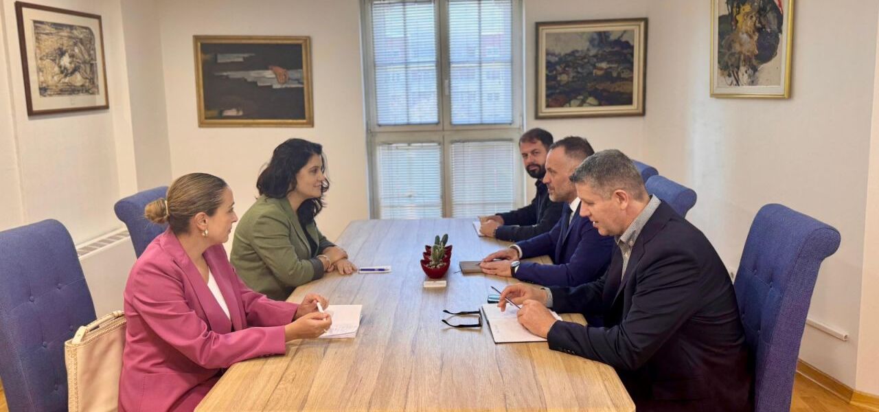 Фетаи: Со Институтот за европска политика воспоставуваме соработка во областа на доброто владеење, борбата против корупцијата и реформата во јавната администрација