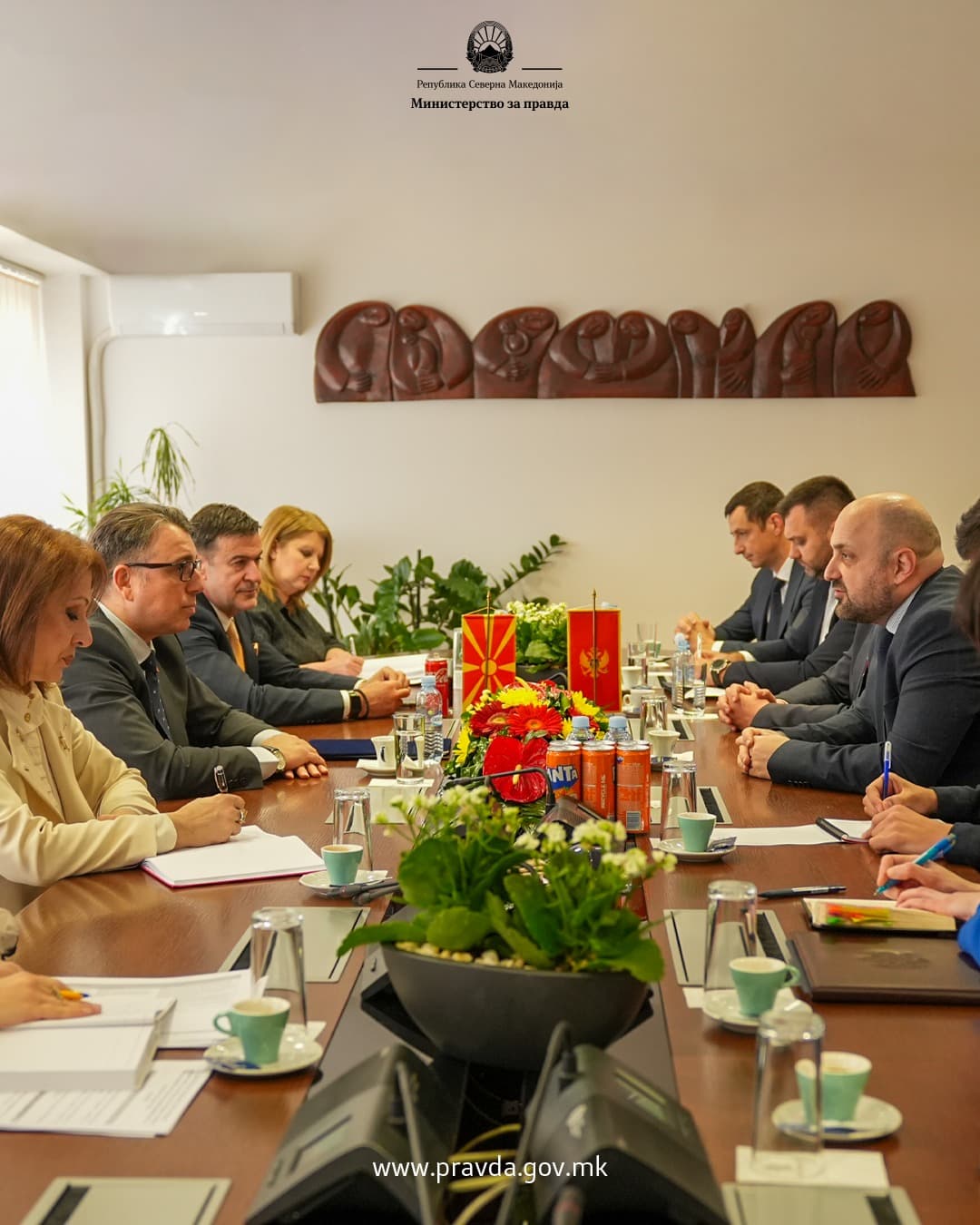 Филков и Божовиќ потпишаа изјава за соработка