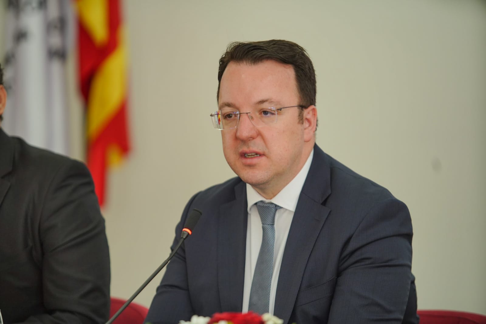 Градиме нови автопати, создаваме модерни транспортни коридори- вицепремиерот Николоски ја презентираше амбициозната агенда за развој пред Асоцијацијата на Балкански комори